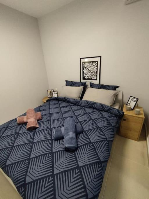 Floral Home 1 - Ground Floor Apt With Courtyard And Private Parking! Athens Exterior photo