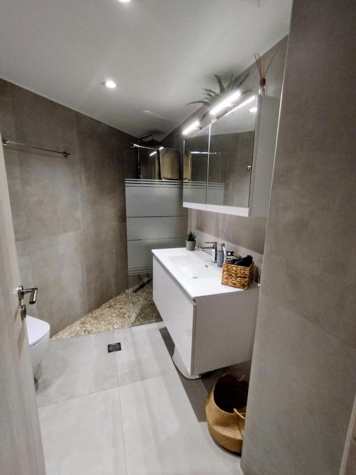 Floral Home 1 - Ground Floor Apt With Courtyard And Private Parking! Athens Exterior photo